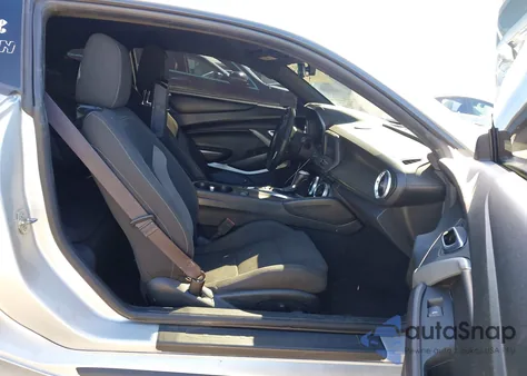 2017 Chevrolet Camaro 1Lt z USA, uszkodzony, nr VIN 1G1FB1RS3H0112195